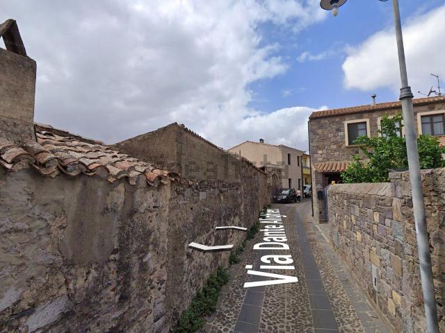 Villetta bifamiliare in vendita di 158 m² in Vico Roma, 8