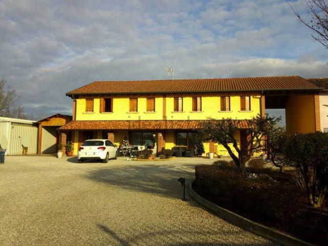 Villetta bifamiliare in vendita di 158 m² in Via Bigone, 28