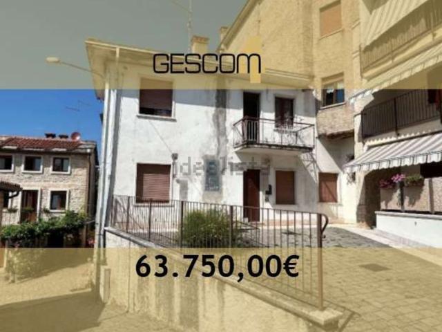 Villetta bifamiliare in vendita di 163 m² in Via Lessini