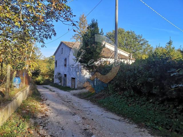 Villetta bifamiliare in vendita di 160 m² in Contrada Morico