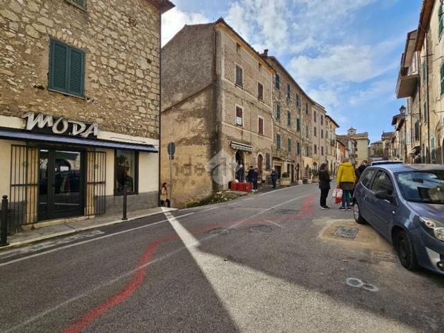 Villetta bifamiliare in vendita di 160 m² in Corso Umberto, 66