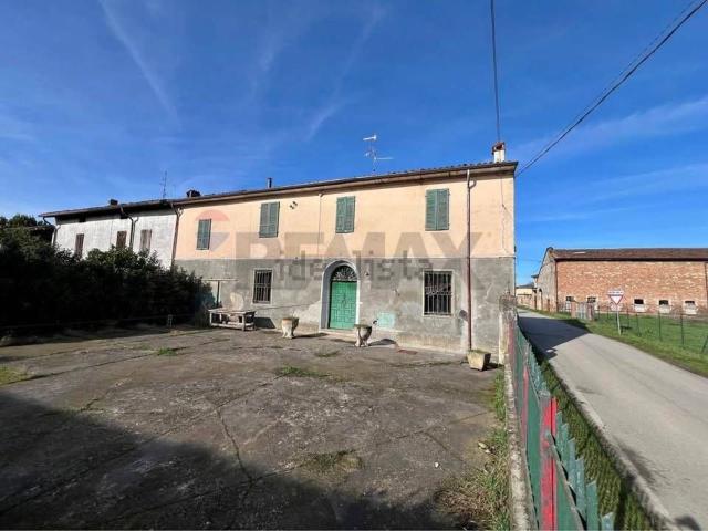Villetta bifamiliare in vendita di 160 m² in Frazione San Faustino, 9