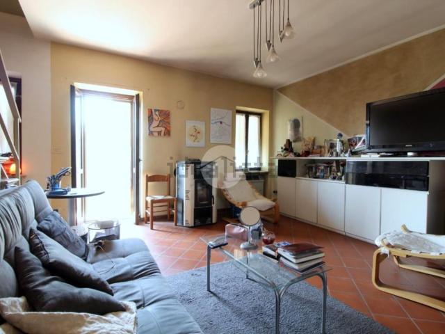 Villetta bifamiliare in vendita di 160 m² in Località Moi, 3