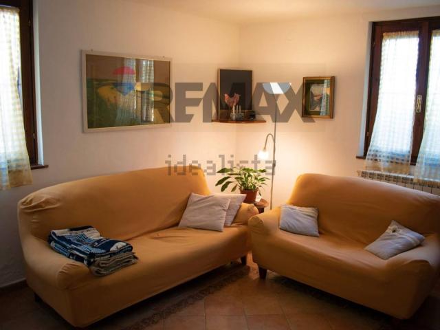Villetta bifamiliare in vendita di 160 m² in Località Case Nuove, 94