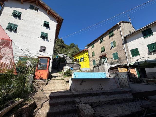 Villetta bifamiliare in vendita di 160 m² in Località Frevada