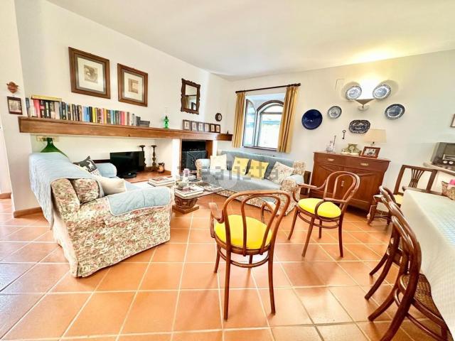 Villetta bifamiliare in vendita di 160 m² in Località Triponzo