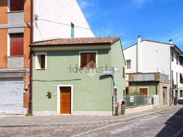 Villetta indipendente in vendita di 160 m² in Piazza Sacro Cuore, 3