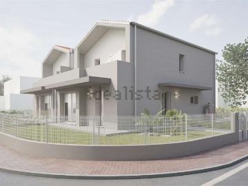 Villetta bifamiliare in vendita di 160 m² in Via Torcelle