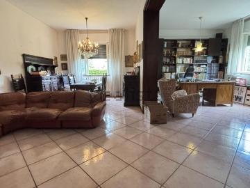 Villetta bifamiliare in vendita di 160 m² in Via Tosco Romagnola