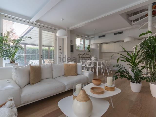 Villetta bifamiliare in vendita di 160 m² in Via Valsugana