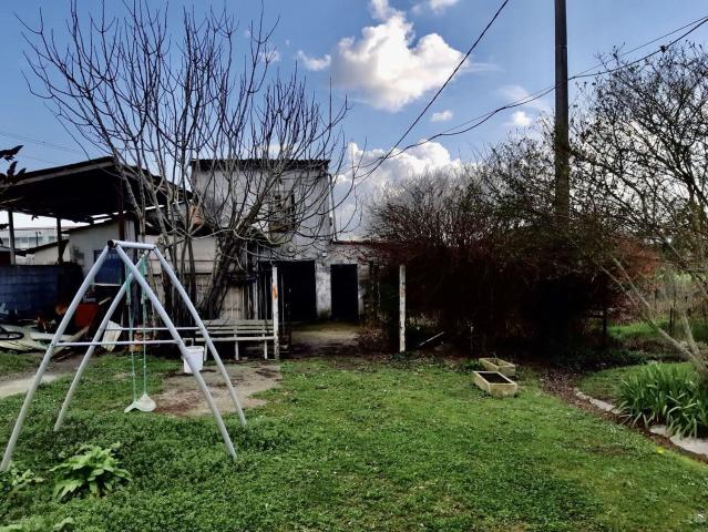 Villetta bifamiliare in vendita di 160 m² in Via Villa Garibaldi, 93