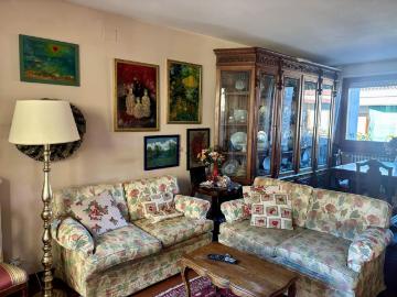 Villetta bifamiliare in vendita di 160 m² in Via Zanobi da Strada