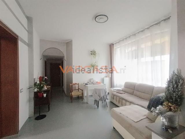 Villetta bifamiliare in vendita di 160 m² in Via Zerra
