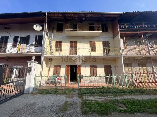 Villetta bifamiliare in vendita di 160 m² in Via Alpina, 31