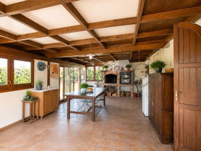 Villetta bifamiliare in vendita di 160 m² in Via Bivio Montegelli