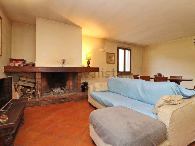 Villetta bifamiliare in vendita di 160 m² in Via di Pupigliana
