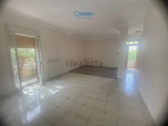 Villetta bifamiliare in vendita di 160 m² in Via Monsignore Ottavio Garana