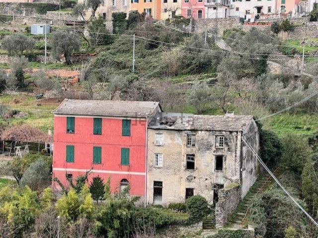 Villetta bifamiliare in vendita di 160 m² in Via Ponte Romano