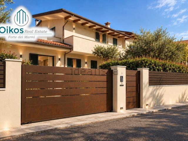 Villetta bifamiliare in vendita di 160 m² in Via Ragazzi del &apos 99, 5