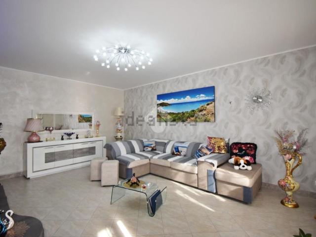 Villetta bifamiliare in vendita di 160 m² in Via Ricca, 36
