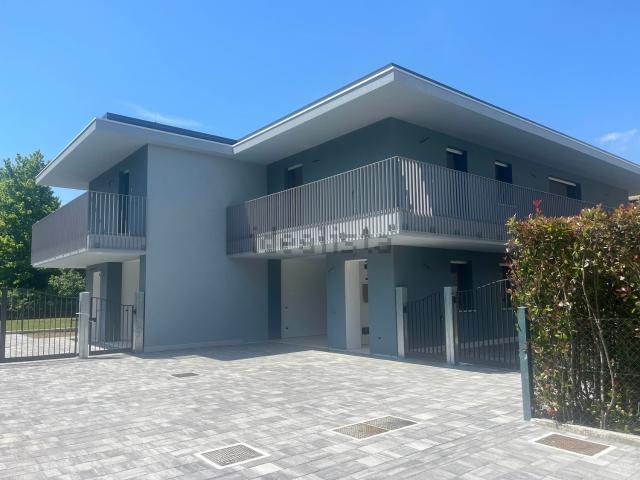 Villetta bifamiliare in vendita di 160 m²