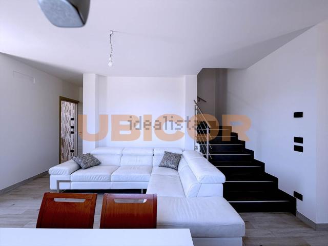 Villetta bifamiliare in vendita di 160 m²