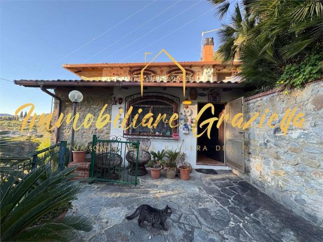 Villetta bifamiliare in vendita di 160 m²