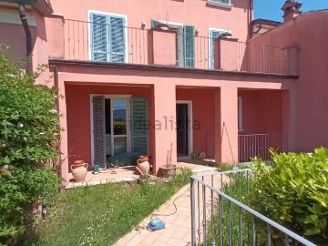 Villetta bifamiliare in vendita di 160 m²