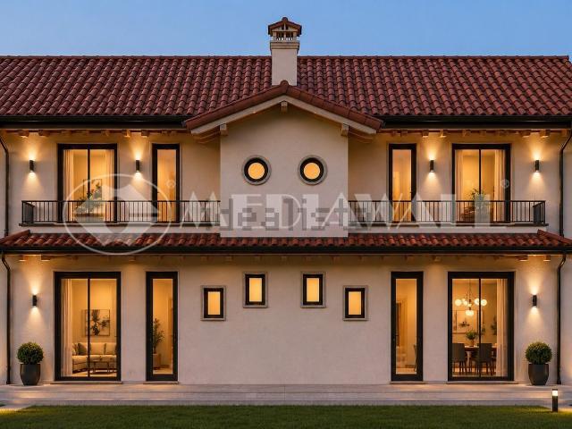 Villetta bifamiliare in vendita di 161 m² in Via Callalta