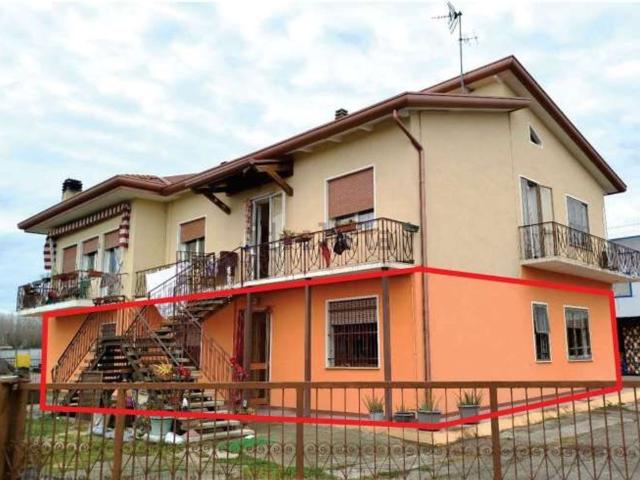 Villetta bifamiliare in vendita di 161 m² in Via Papa Albino Luciani