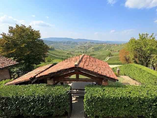 Villetta bifamiliare in vendita di 162 m² in Via Mazzini