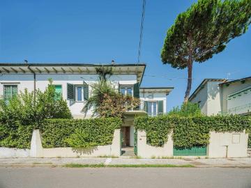 Villetta bifamiliare in vendita di 162 m² in Via Piave