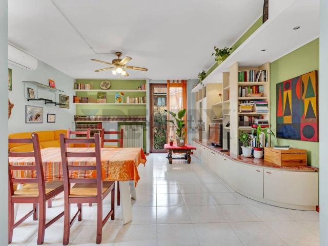Villetta bifamiliare in vendita di 167 m² in Via Aldo Moro, 1
