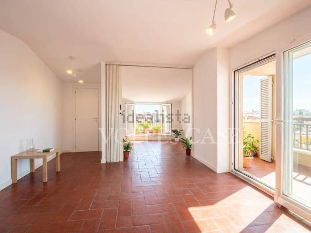 Villetta bifamiliare in vendita di 167 m² in Via Angelo Poliziano