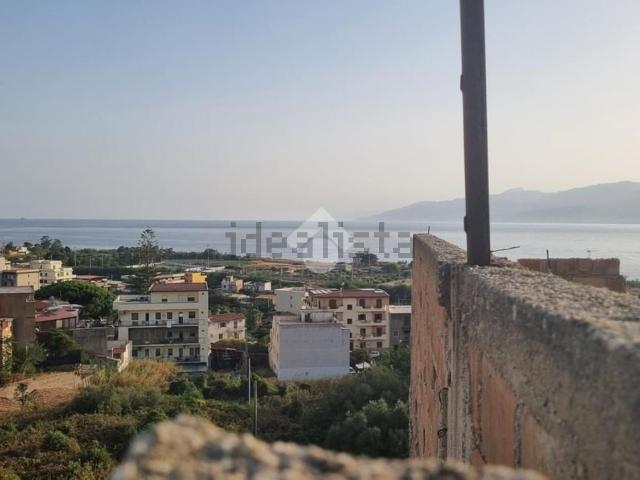 Villetta bifamiliare in vendita di 164 m² in Via Caracciolo, 7