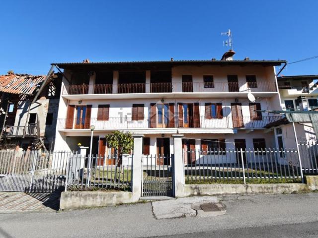 Villetta bifamiliare in vendita di 164 m² in Via Piane, 106