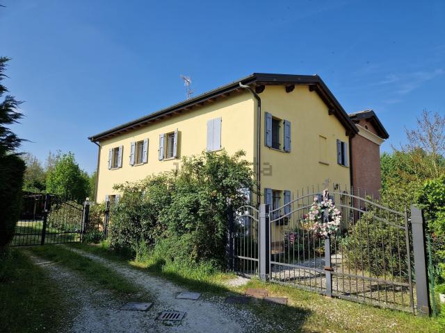 Villetta bifamiliare in vendita di 164 m²