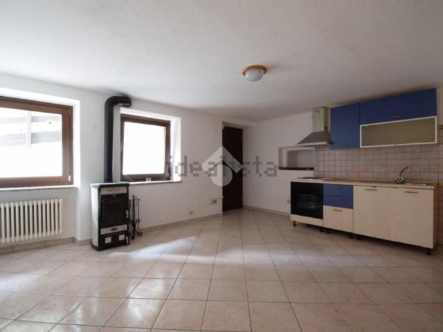 Villetta bifamiliare in vendita di 165 m² in Frazione Del, 17