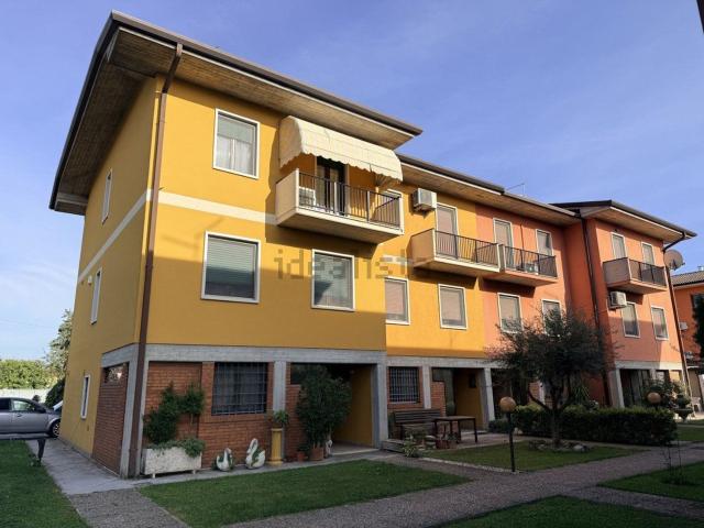 Villetta bifamiliare in vendita di 165 m² in Via Cavour