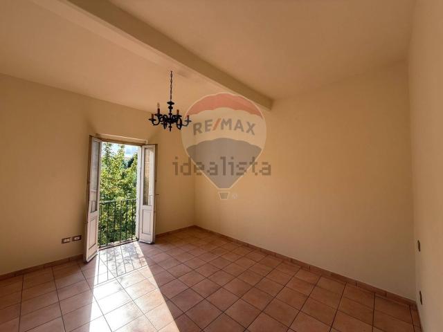 Villetta bifamiliare in vendita di 166 m² in Via G. Mazzini, 22