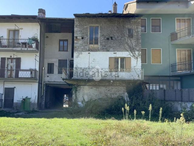 Villetta bifamiliare in vendita di 168 m² in Via Traforo, 71