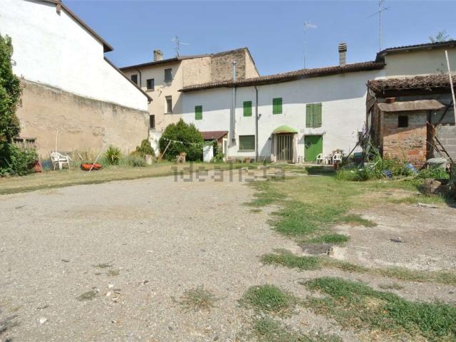 Villetta bifamiliare in vendita di 173 m² in Strada Case Zinani, 3