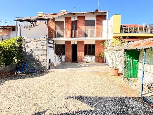 Villetta bifamiliare in vendita di 173 m² in Vicolo del sole