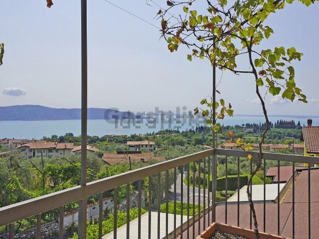 Villetta bifamiliare in vendita di 173 m² in Piazza Michelangelo, 13