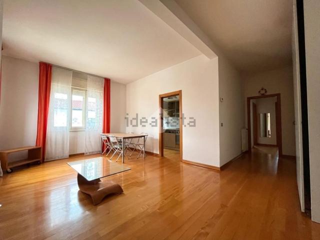 Villetta bifamiliare in vendita di 173 m² in Via Lodovico Sambonifacio, 18