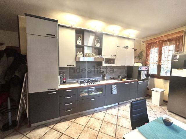 Villetta bifamiliare in vendita di 170 m² in Via Borgata Volto