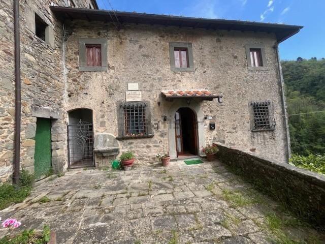 Villetta bifamiliare in vendita di 170 m² in Via di Pontito