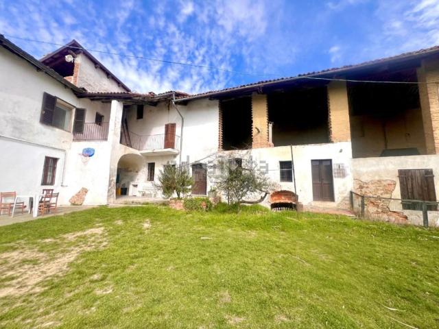 Villetta bifamiliare in vendita di 170 m² in Via Ippolita Polledro, 32