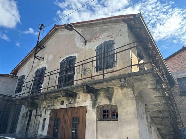 Villetta bifamiliare in vendita di 170 m² in Via Leonardo Murialdo