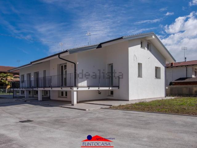 Villetta bifamiliare in vendita di 170 m² in Via Pes di Villamarina, 18